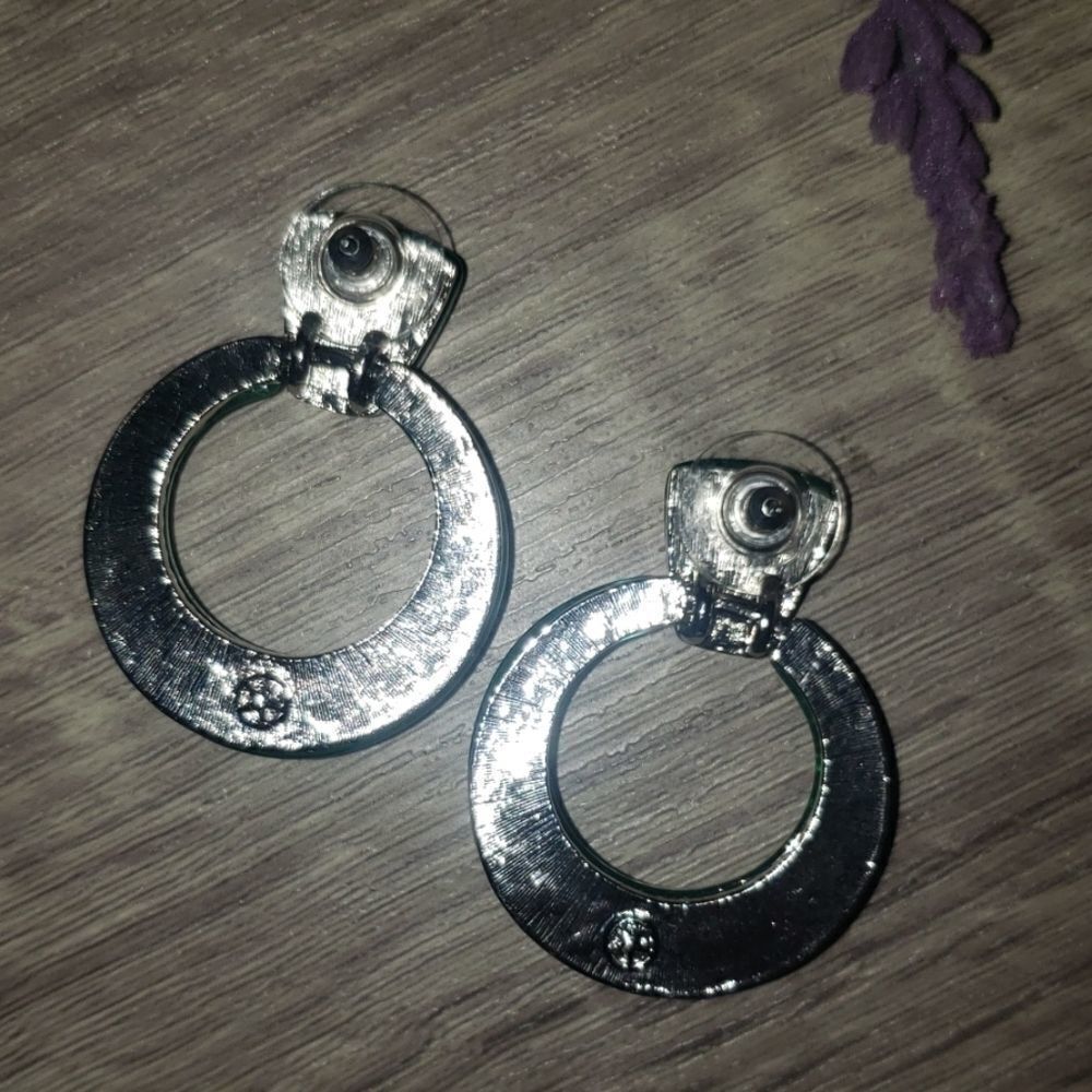 "5/$25" Green/Turquoise 80's style Earrings - Picture 3 of 6